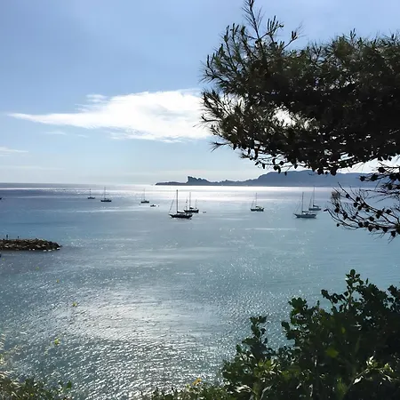 Vue A La Madrague Saint-Cyr-sur-Mer